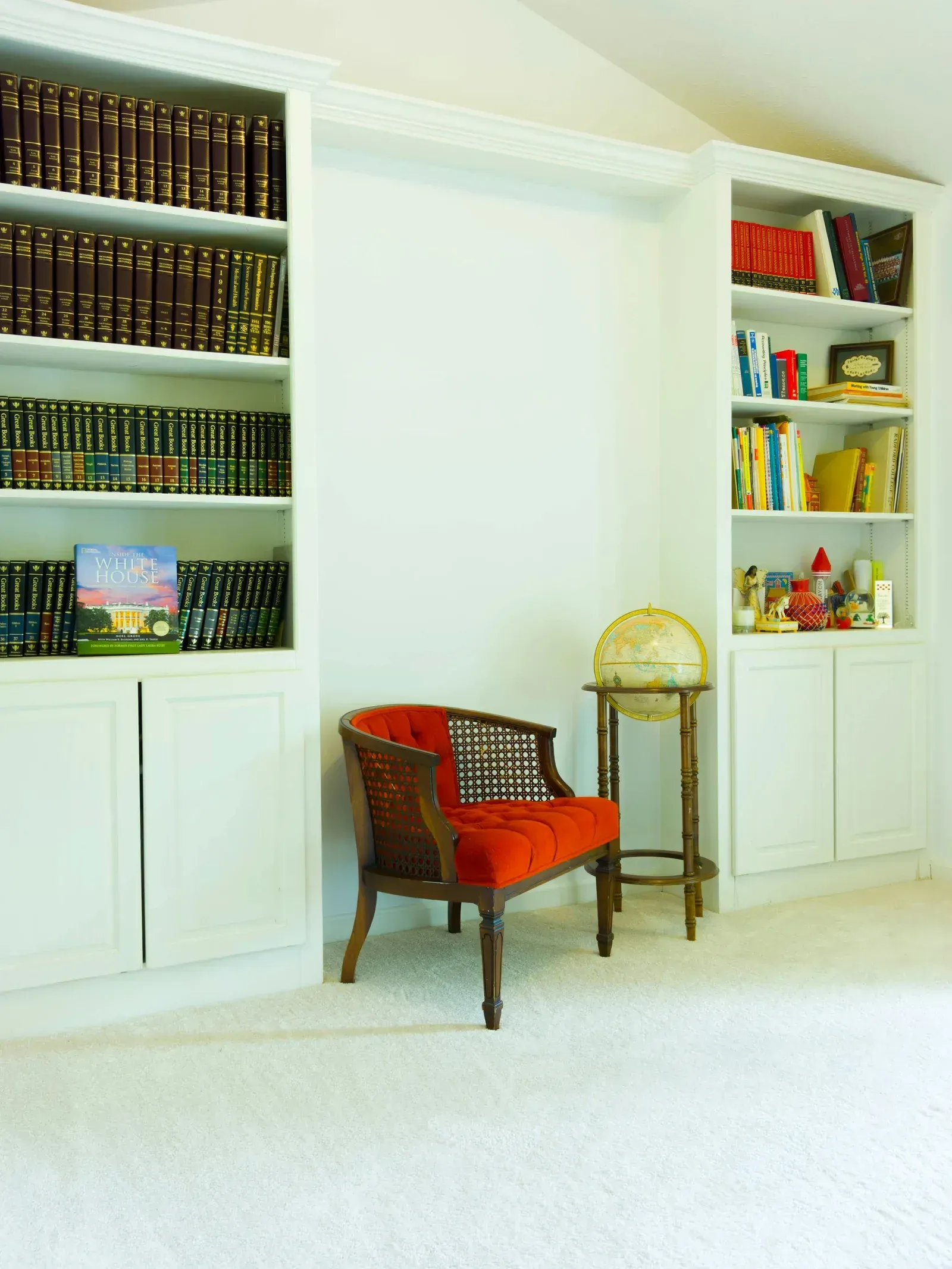 Living room built-in shelving